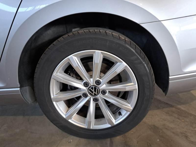 Volkswagen Passat 2.0TDI SCR EVO 110KW BUSINESS DSG - foto 70