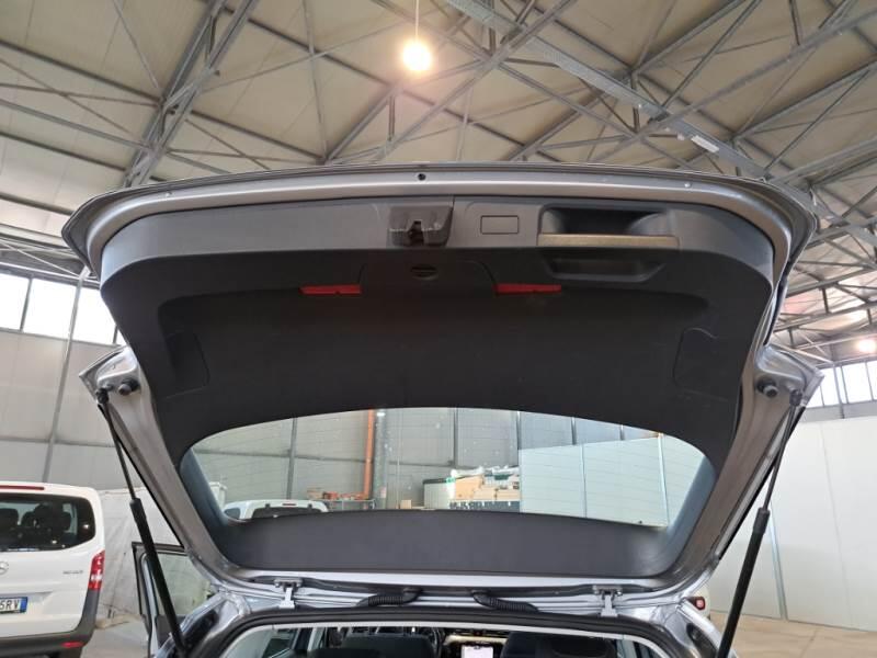Volkswagen Passat 2.0TDI SCR EVO 110KW BUSINESS DSG - foto 99
