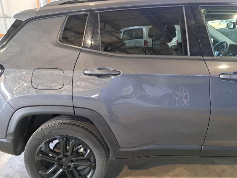 Jeep Compass 1.6 MJET II 96KW NIGHT EAGLE - foto 43