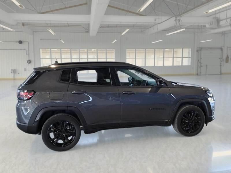 Jeep Compass 1.6 MJET II 96KW NIGHT EAGLE - foto 7
