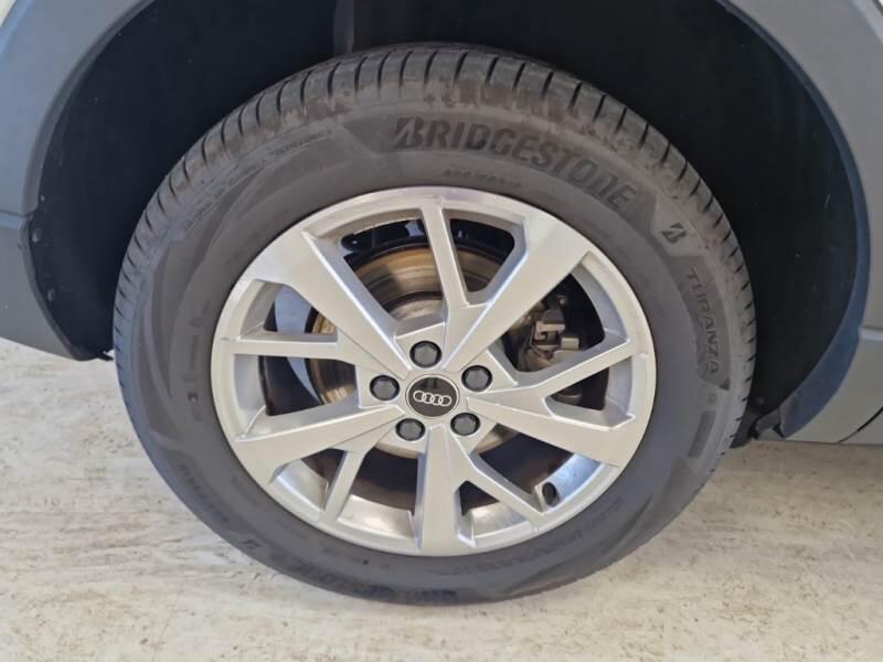 Audi Q3 45 TFSI E S TRONIC - foto 36