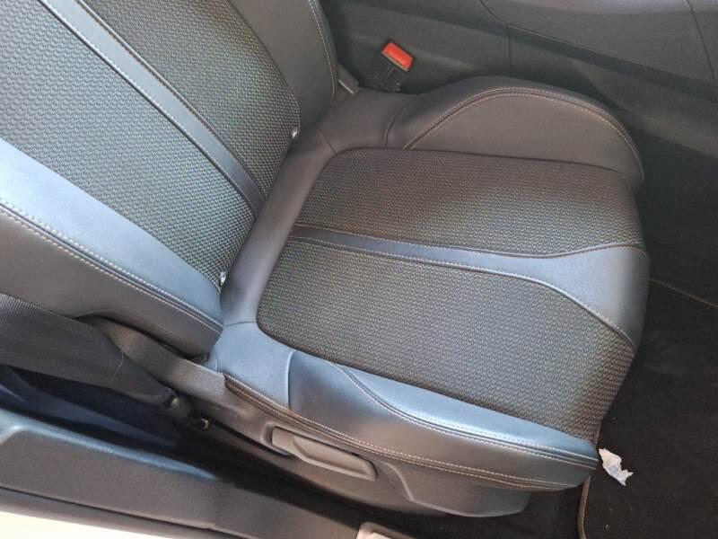 Peugeot 3008 130 SeS EAT8 GT AUT. (AUTOCARRO) - foto 14