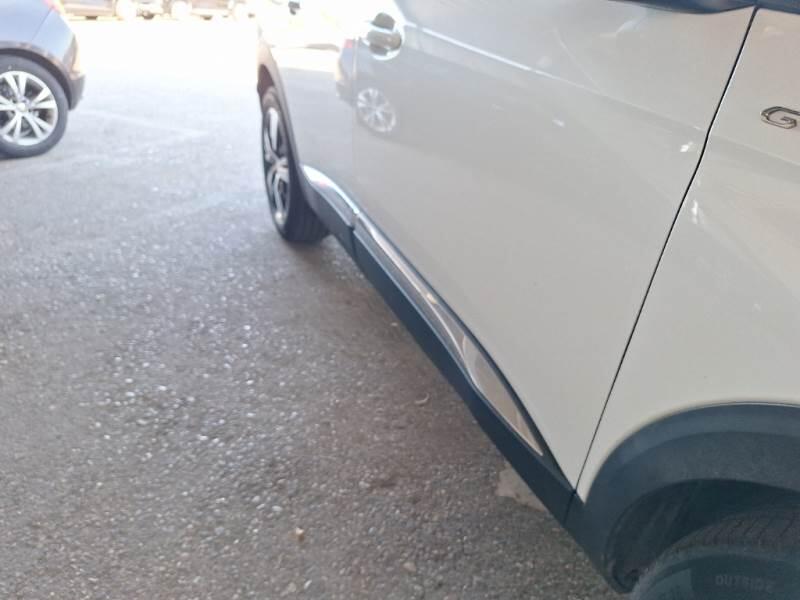 Peugeot 3008 130 SeS EAT8 GT AUT. (AUTOCARRO) - foto 39