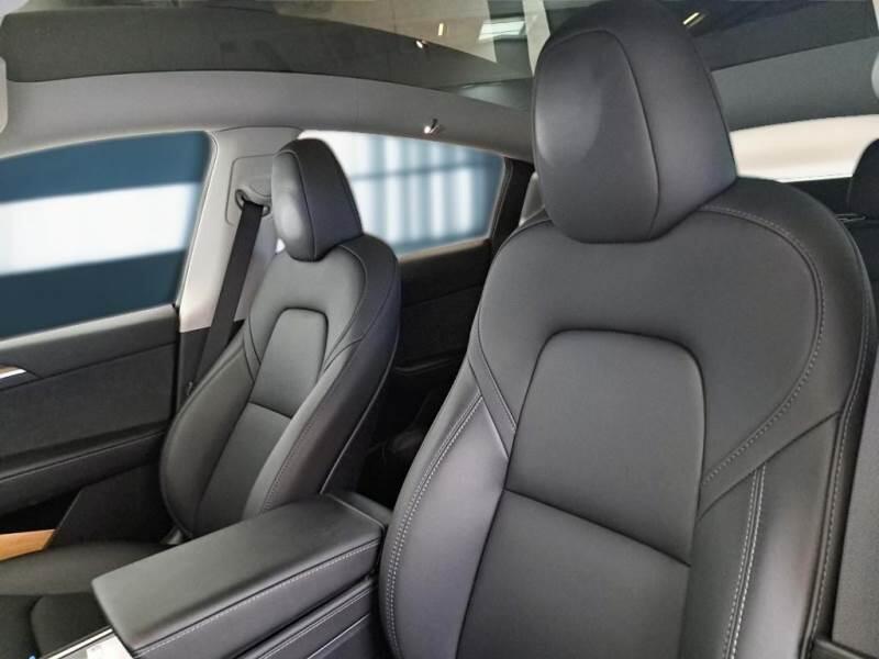 Tesla Model Y 75 KWH DUAL MOTOR LONG RANGE 4WD AUT. - foto 11