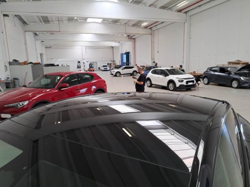 Tesla Model Y 75 KWH DUAL MOTOR LONG RANGE 4WD AUT. - foto 22