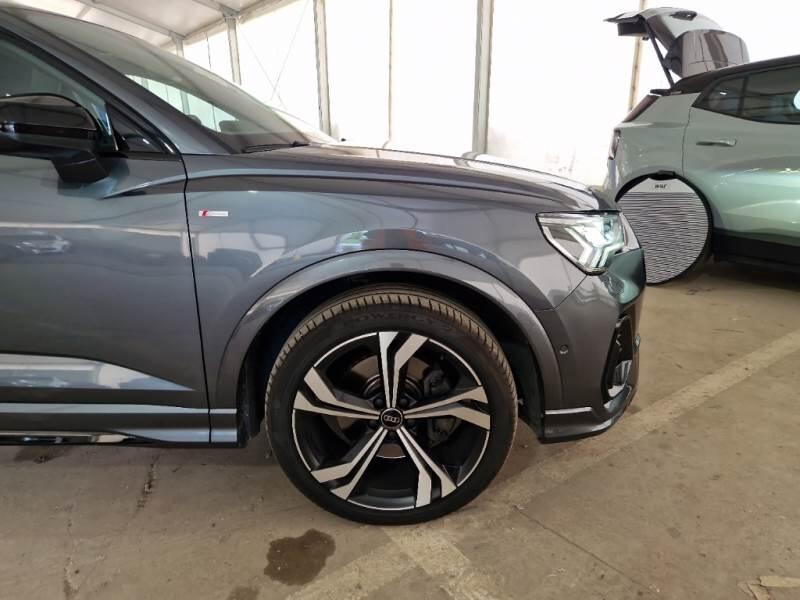 Audi Q3 40 TDI QUATTRO S TRONIC IDENTITY BLACK - foto 28