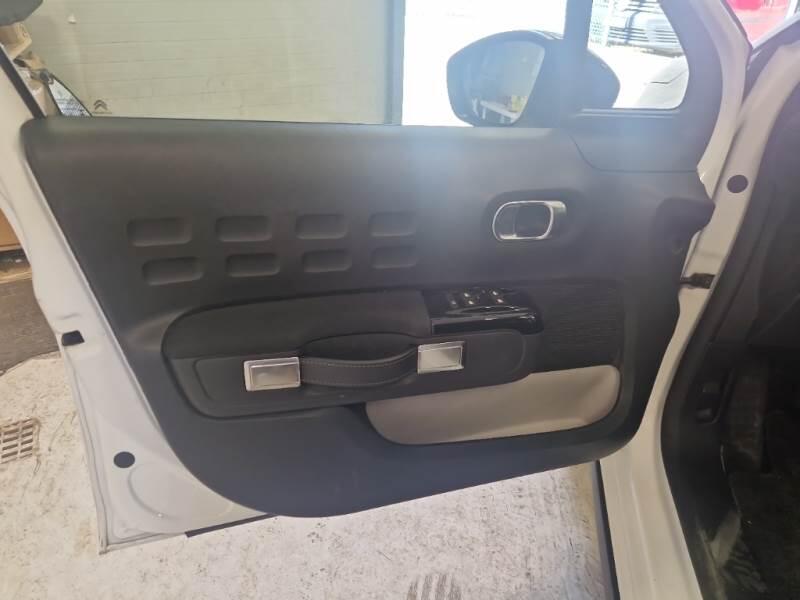 Citroën C3 PURETECH 83 SeS SHINE NEO PATENTATI - foto 66
