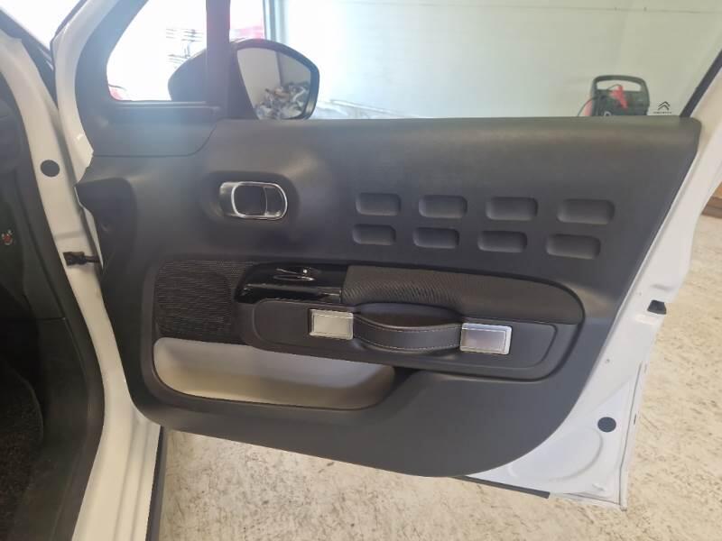 Citroën C3 PURETECH 83 SeS SHINE NEO PATENTATI - foto 93