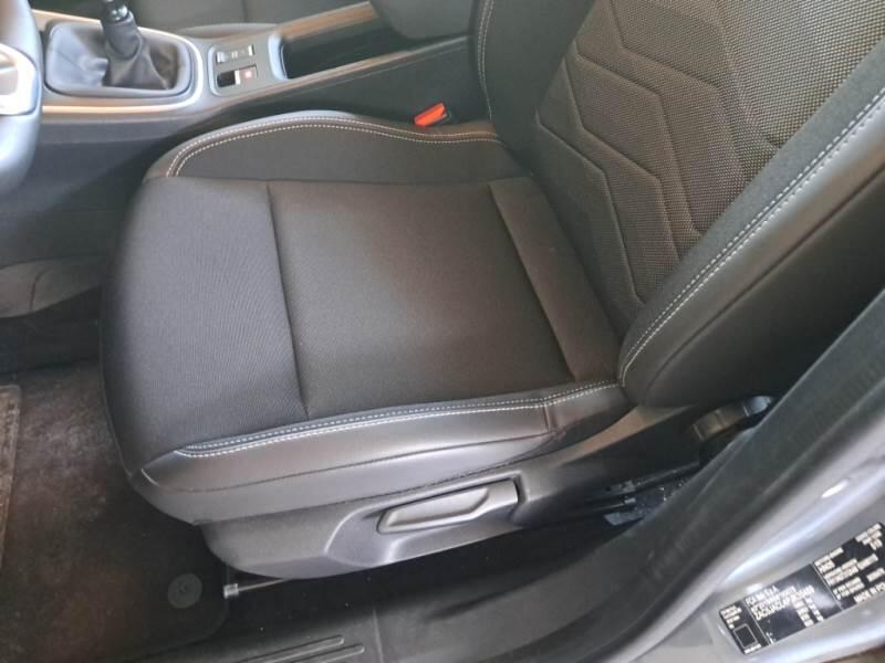 Jeep Avenger 1.2 TURBO ALTITUDE - foto 12