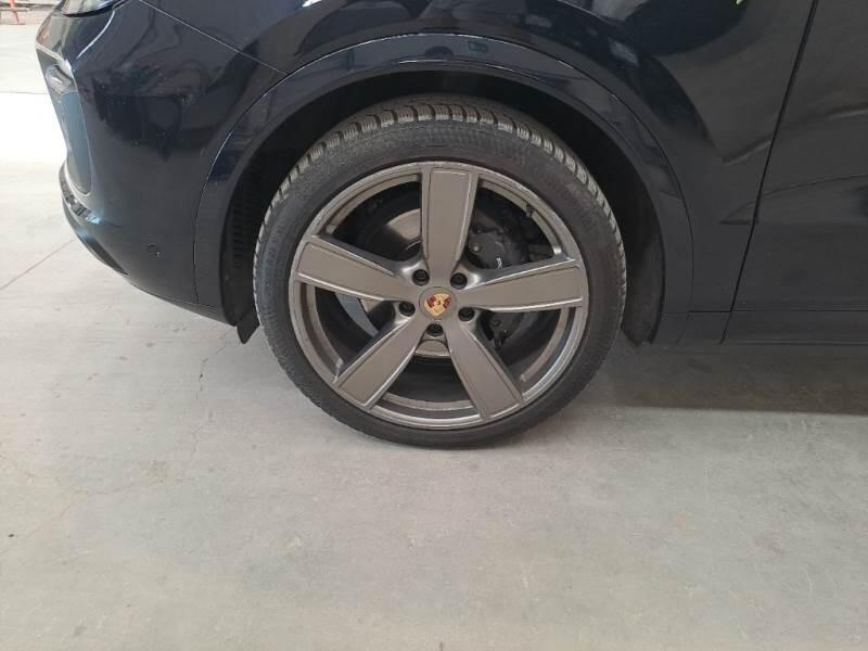 Porsche Cayenne 3.0 V6 E-HYBRID PLATINUM EDITION - foto 20