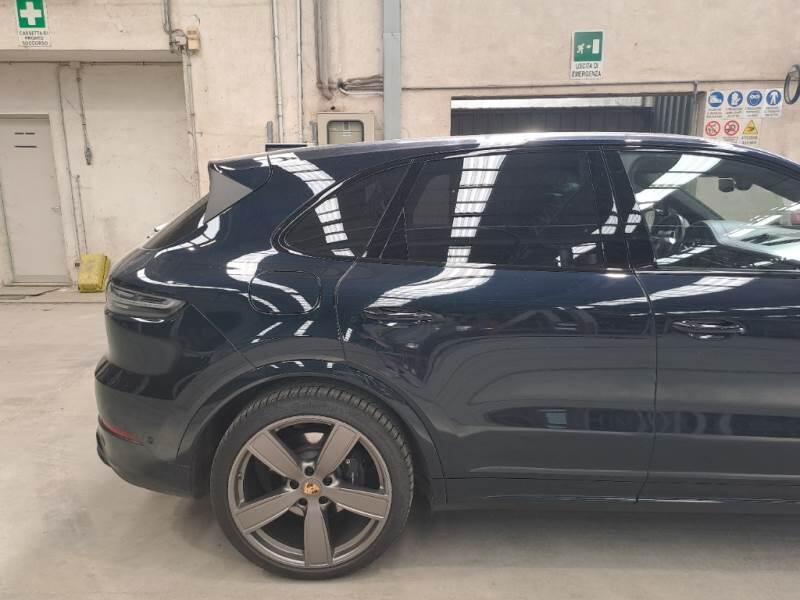 Porsche Cayenne 3.0 V6 E-HYBRID PLATINUM EDITION - foto 29