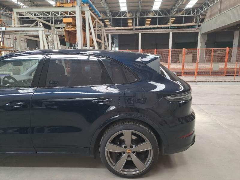 Porsche Cayenne 3.0 V6 E-HYBRID PLATINUM EDITION - foto 39