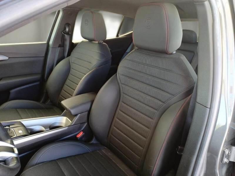 Alfa Romeo Tonale 1.5 130CV HYBRID TCT7 SPRINT - foto 11