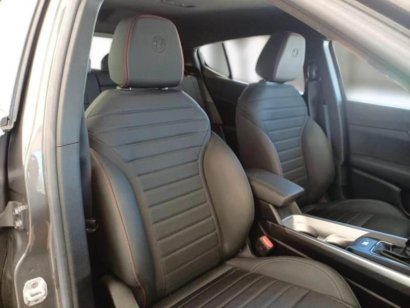 Alfa Romeo Tonale 1.5 130CV HYBRID TCT7 SPRINT - foto 13