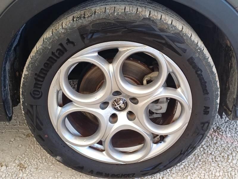 Alfa Romeo Tonale 1.5 130CV HYBRID TCT7 SPRINT - foto 17