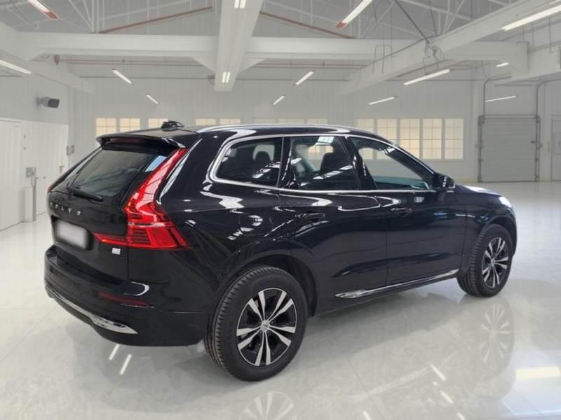 Volvo XC60 T6 PLUG-IN AWD AUTO CORE - foto 2