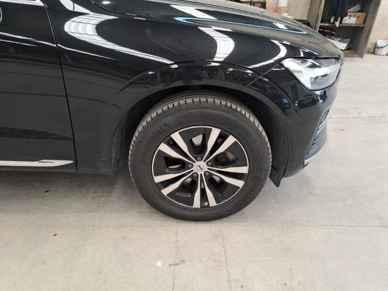 Volvo XC60 T6 PLUG-IN AWD AUTO CORE - foto 17