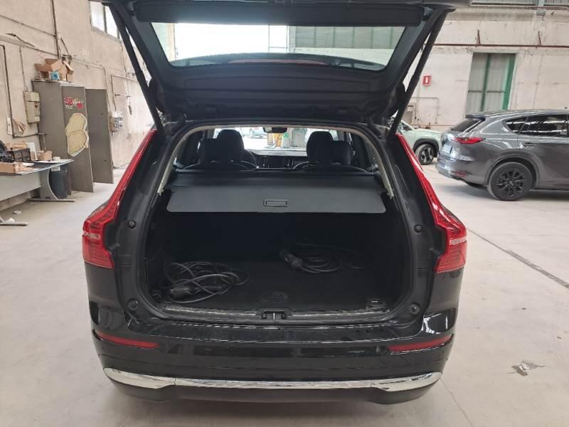 Volvo XC60 T6 PLUG-IN AWD AUTO CORE - foto 69