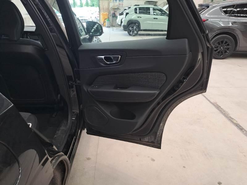 Volvo XC60 T6 PLUG-IN AWD AUTO CORE - foto 73