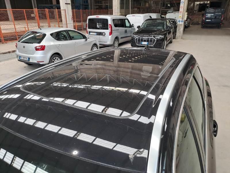 Volvo XC60 T6 PLUG-IN AWD AUTO CORE - foto 9