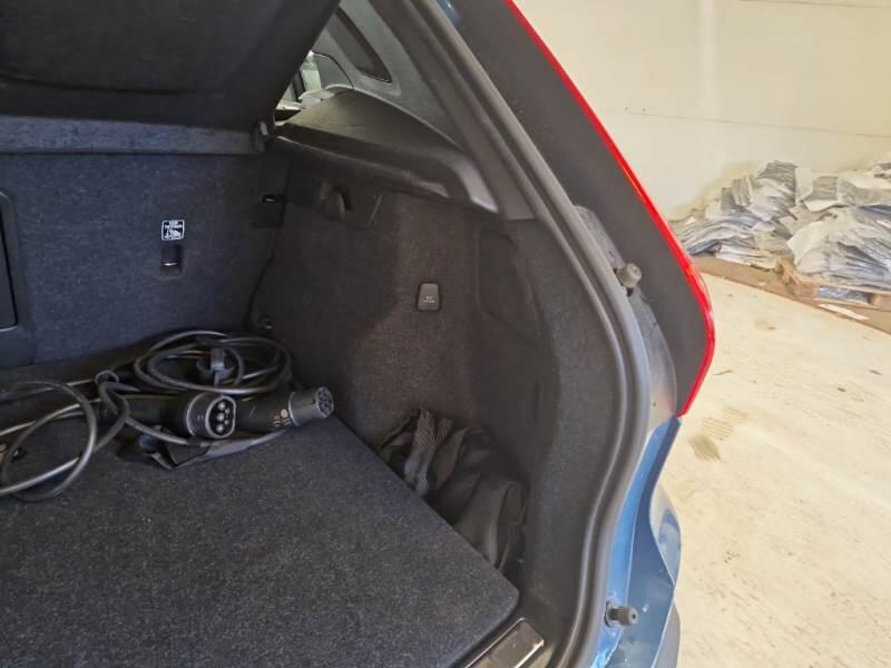 Volvo XC40 T5 RECHARGE PLUG-IN AUTO PLUS BRIGHT - foto 114