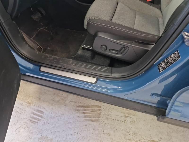 Volvo XC40 T5 RECHARGE PLUG-IN AUTO PLUS BRIGHT - foto 95