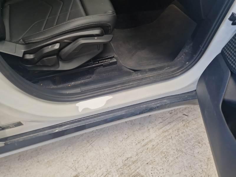BMW X1 SDRIVE 18D X-LINE DCT - foto 102