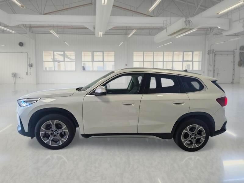BMW X1 SDRIVE 18D X-LINE DCT - foto 8