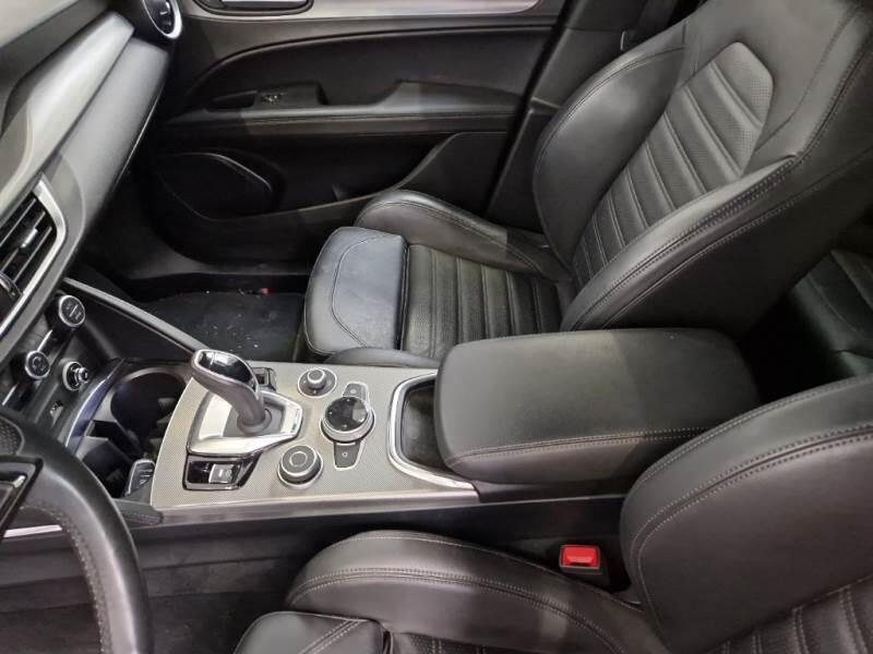 Alfa Romeo Stelvio 2.2 TD 210 CV VELOCE AT8 Q4 - foto 102