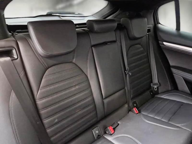 Alfa Romeo Stelvio 2.2 TD 210 CV VELOCE AT8 Q4 - foto 15