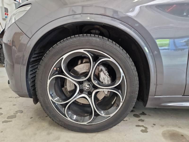 Alfa Romeo Stelvio 2.2 TD 210 CV VELOCE AT8 Q4 - foto 20