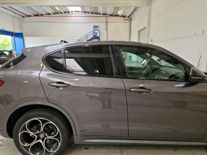 Alfa Romeo Stelvio 2.2 TD 210 CV VELOCE AT8 Q4 - foto 47