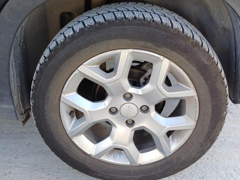 Jeep Avenger 1.2 TURBO ALTITUDE - foto 19