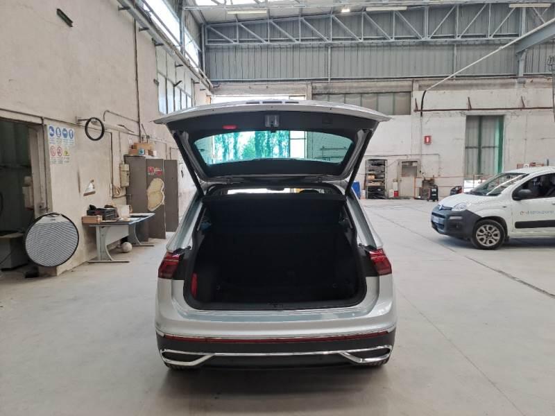 Volkswagen Tiguan 1.5 TSI ACT ELEGANCE DSG - foto 5