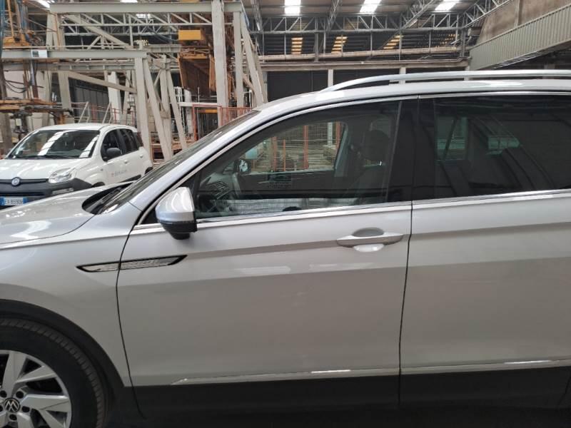 Volkswagen Tiguan 1.5 TSI ACT ELEGANCE DSG - foto 56