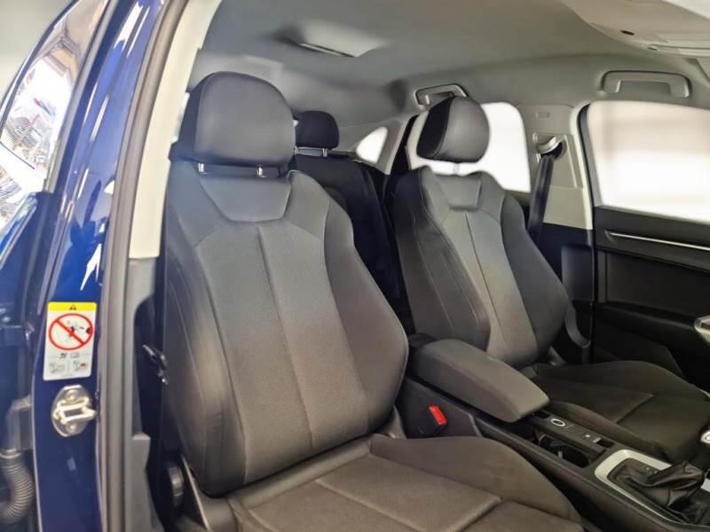 Audi Q3 45 TFSI E S TRONIC S LINE EDITION - foto 13