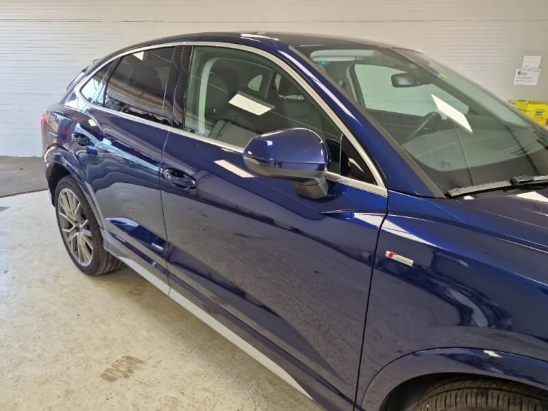 Audi Q3 45 TFSI E S TRONIC S LINE EDITION - foto 37