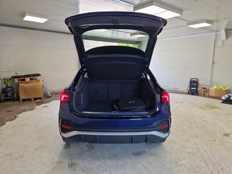 Audi Q3 45 TFSI E S TRONIC S LINE EDITION - foto 5