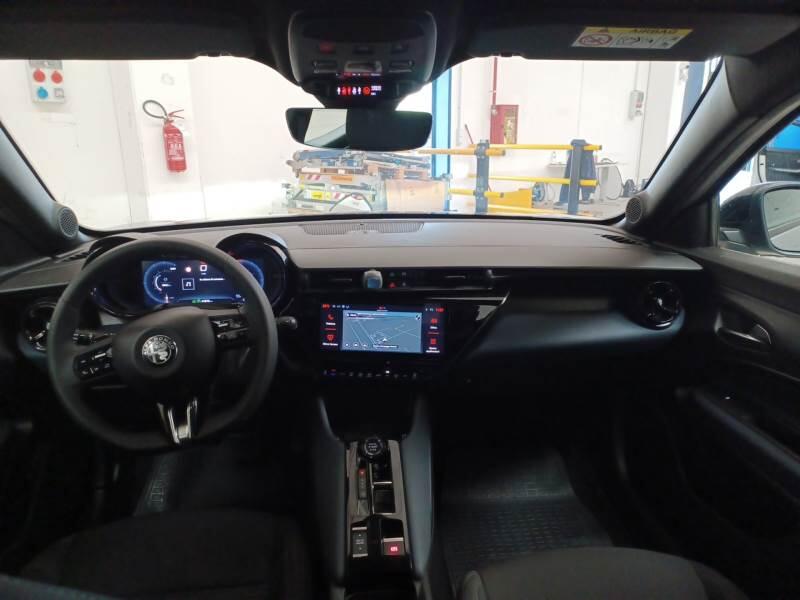 Alfa Romeo Junior 1.2 136CV HYBRID EDCT6 IBRIDA - foto 3