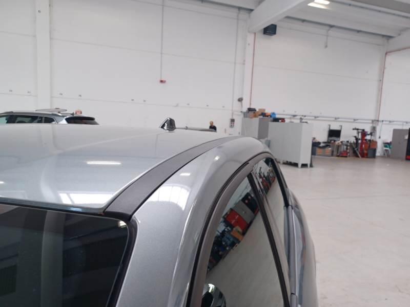 Alfa Romeo Junior 1.2 136CV HYBRID EDCT6 IBRIDA - foto 37