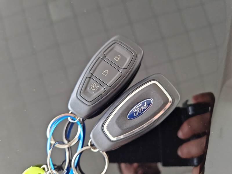 Ford Kuga 1.5 ECOBLUE 120CV 2WD TITANIUM BUS. AUTO - foto 54