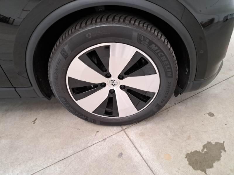Porsche Macan Electric 100 KWH - foto 20