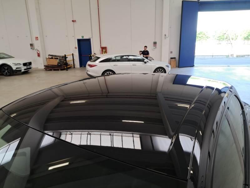 Porsche Macan Electric 100 KWH - foto 9