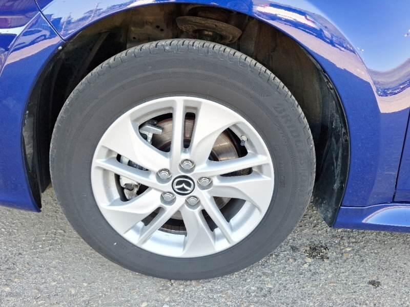 Mazda 2 Hybrid Berlina 1.5 VVT CENTRE-LINE - foto 20