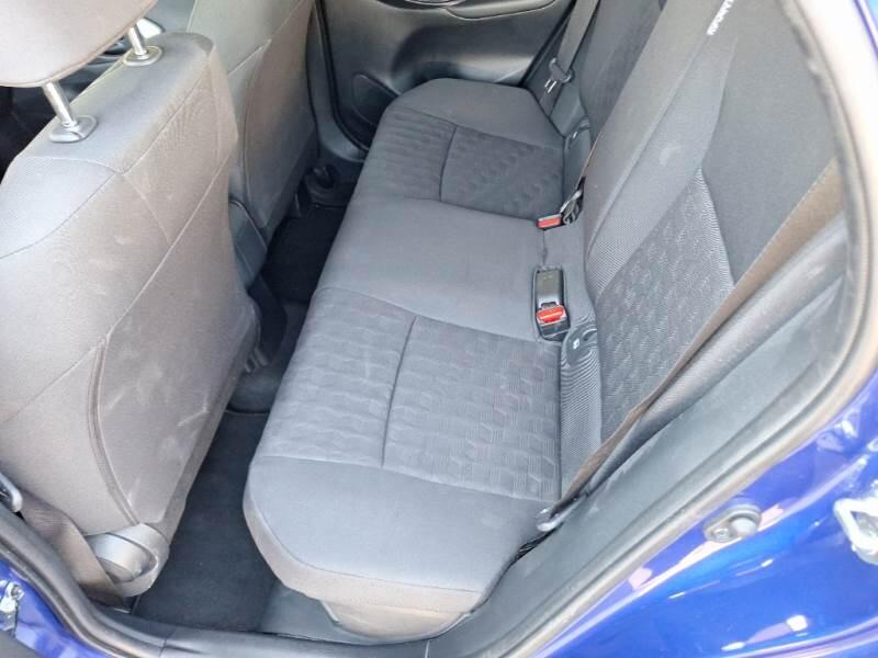Mazda 2 Hybrid Berlina 1.5 VVT CENTRE-LINE - foto 23