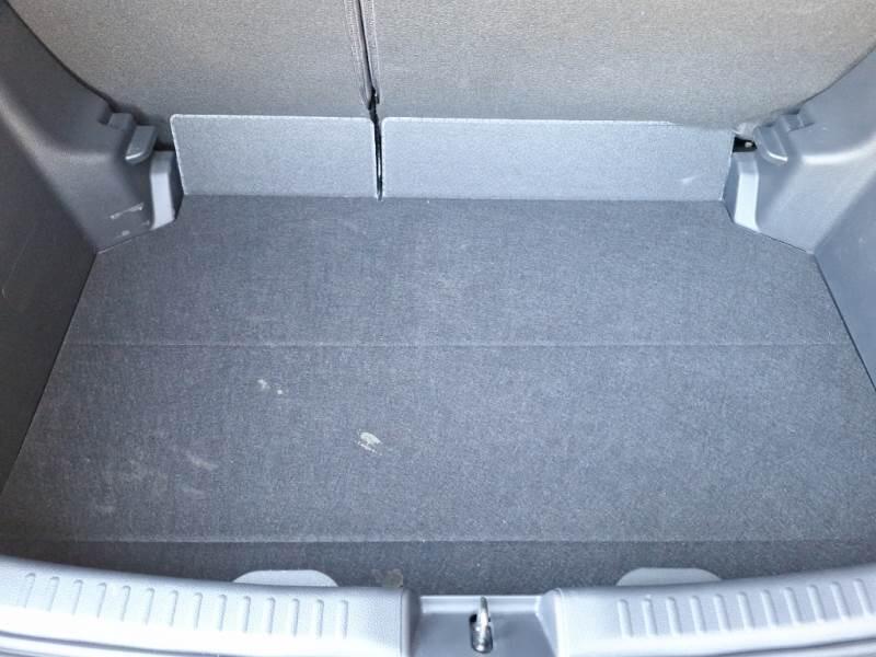 Mazda 2 Hybrid Berlina 1.5 VVT CENTRE-LINE - foto 25