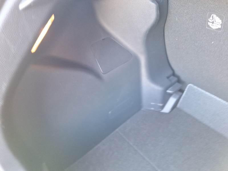 Mazda 2 Hybrid Berlina 1.5 VVT CENTRE-LINE - foto 27