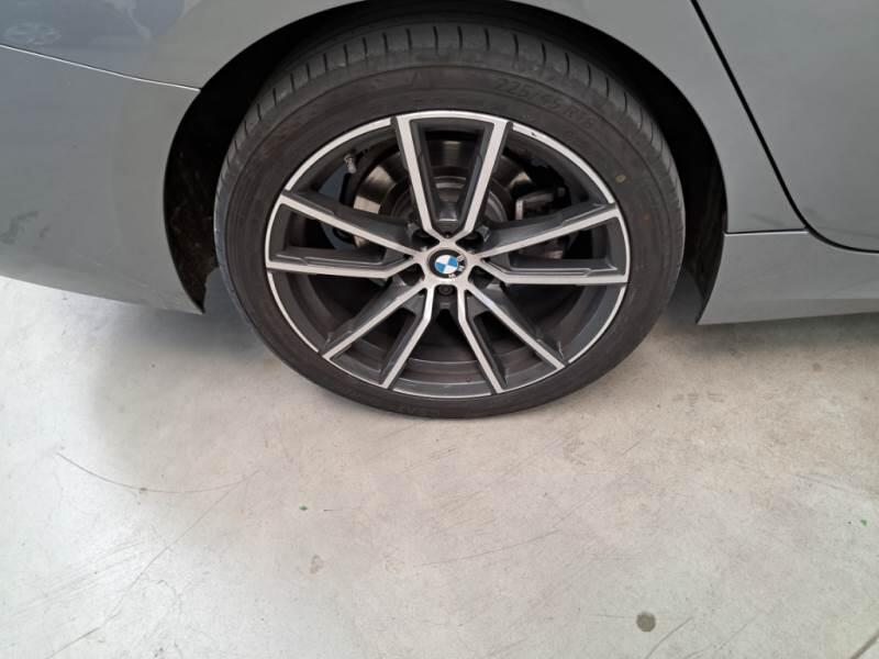 BMW Serie 3 Touring 318D 48V - foto 19