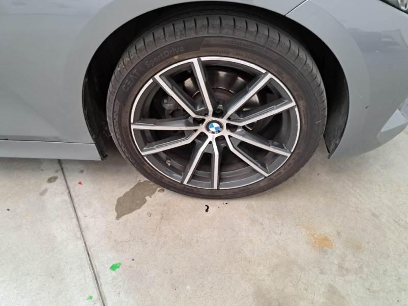 BMW Serie 3 Touring 318D 48V - foto 20