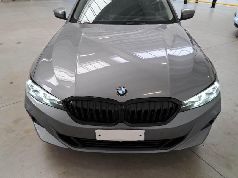 BMW Serie 3 Touring 318D 48V - foto 23